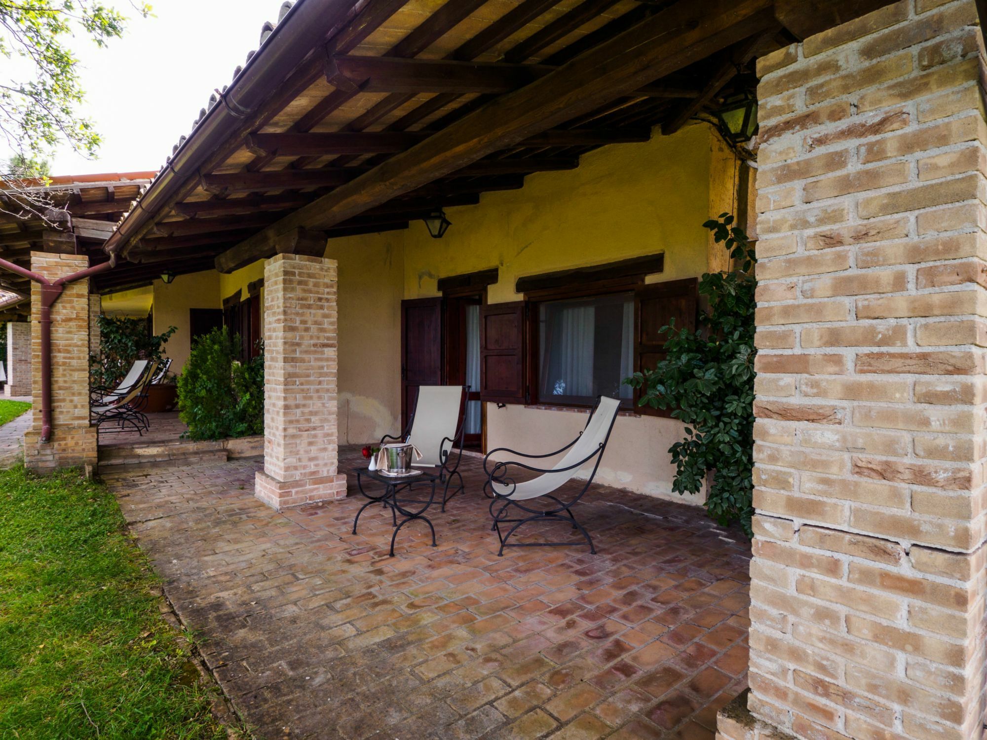 Hotel Le Silve Di Armenzano Asís Exterior foto